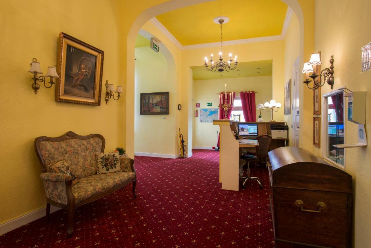 Hotel Knoepel